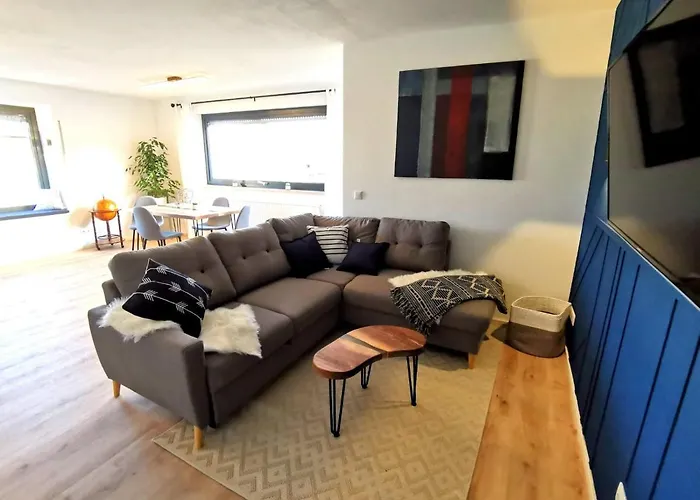 Moderne Mit Designbad דירה